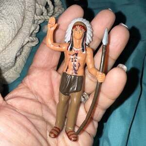 Mojo Native American Chief Figure 386501